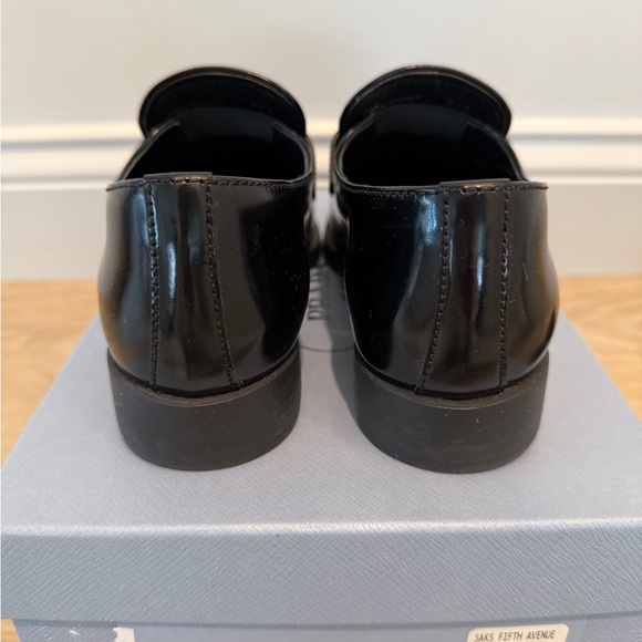 💎Authentic💎 Prada woman’s slip on Black Loafers Like New - Picture 7 of 13